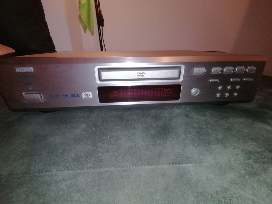 DVD Denon model DVD-2200