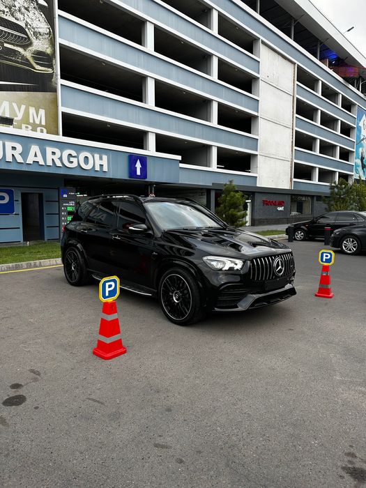 Mercedes Benz GLE 53 AMG