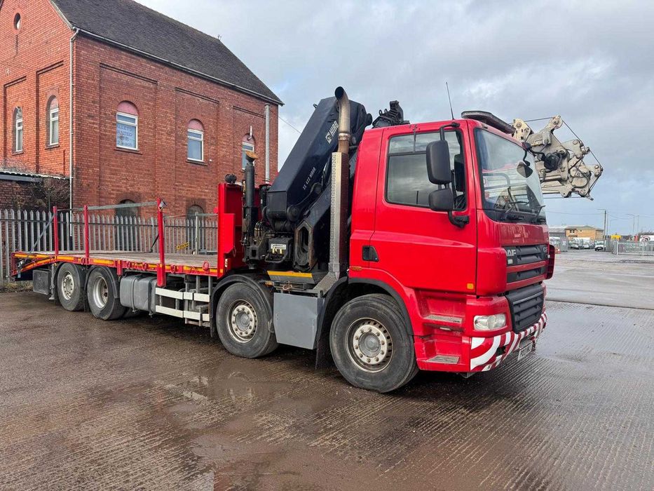 Închiriez camion cu macara HIAB 422EP-transport utilaje, containere