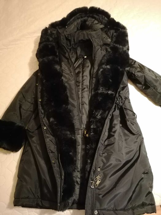 Дамско яке (парка)с пух