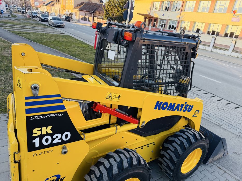 Bobcat,mini incarcator Komatsu SK1020,Tone 3,5 doar 2300 ore .Import