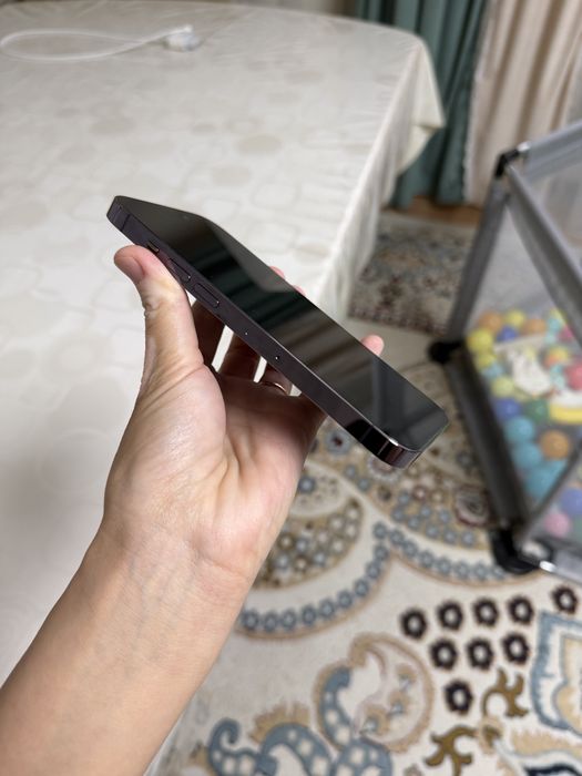 Продам iPhone 14pro