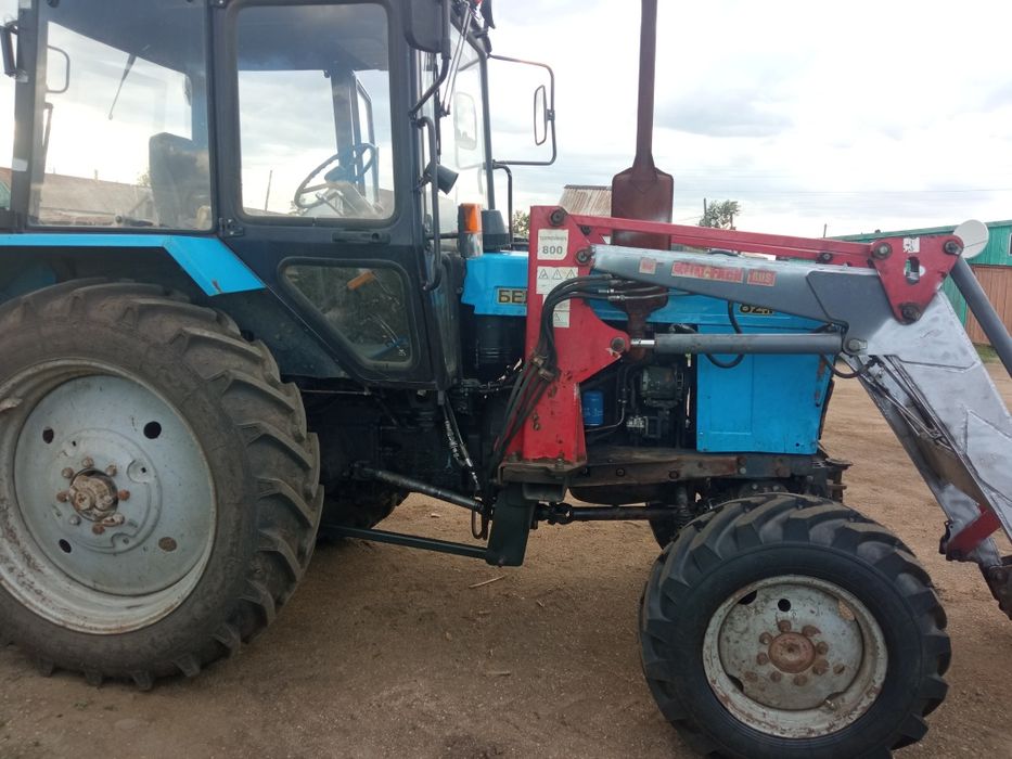 Продам трактор МТЗ 82 с куном стартерный быстросъёмные