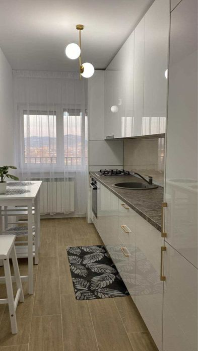 Inchiriez apartament 1 camera