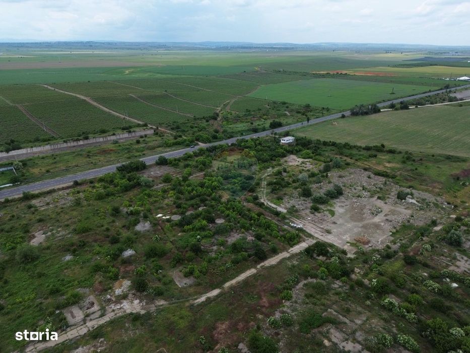 Teren intravilan 10,301mp Marasesti / DN E85