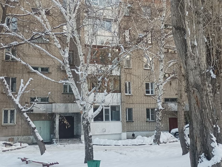 Продаётся 1,5- Ка на Стрелке