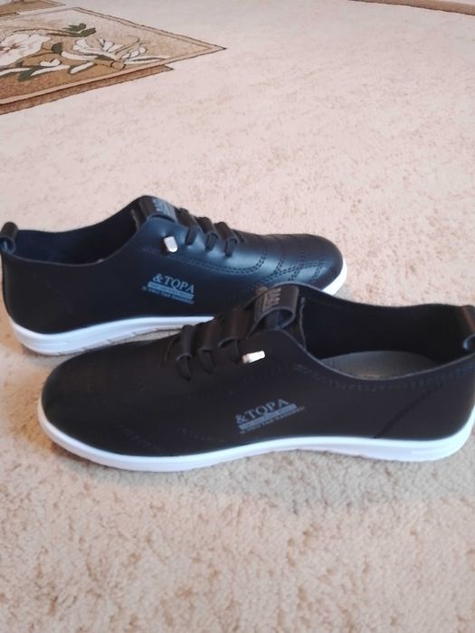 Кроссовки кроссовки