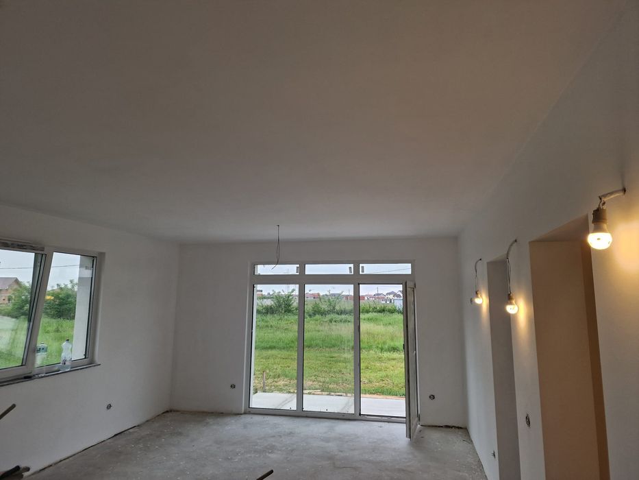 Casa de vânzare oshorhei/fughiu