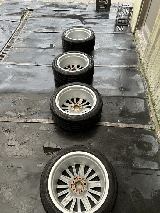 Jante cu cauciucuri Audi 245/40 R18 Pirelli