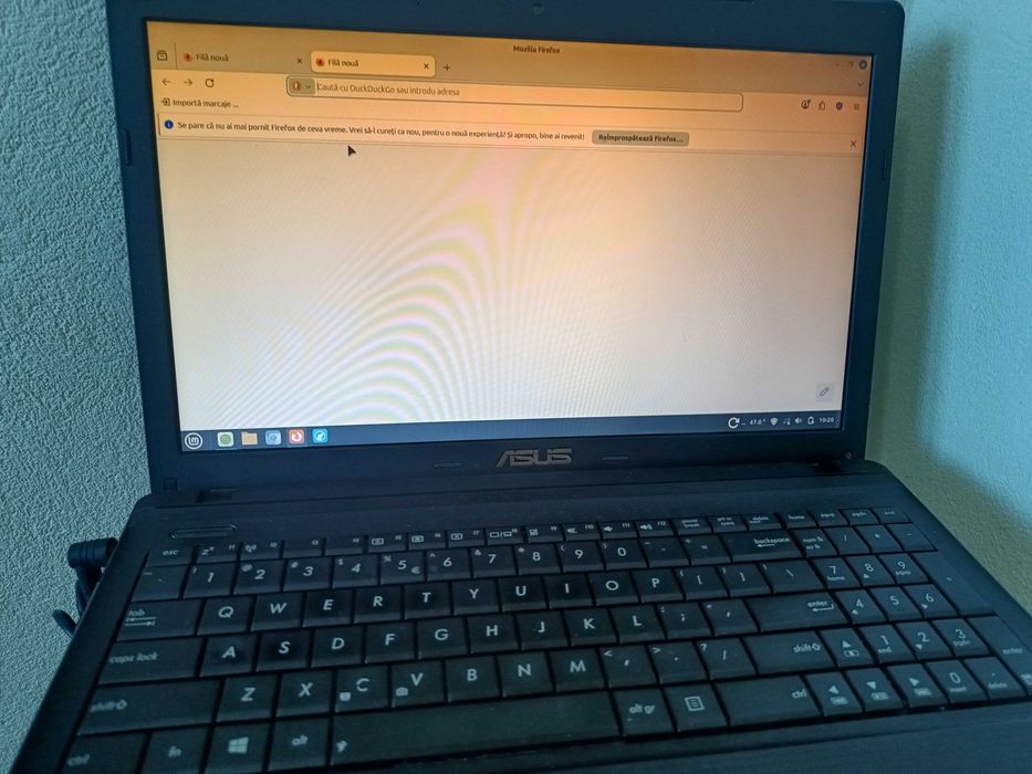Laptop  Asus X55A -SX174D