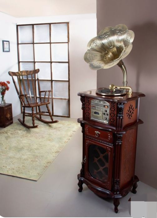 Грамафон патифон  виниловый патифон-граммофон антикварный  серьёзно от