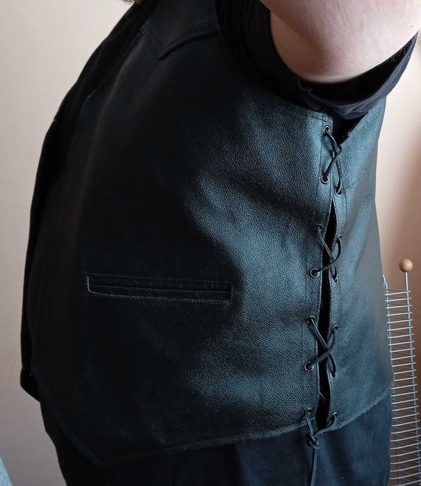 Кожен елек, елече