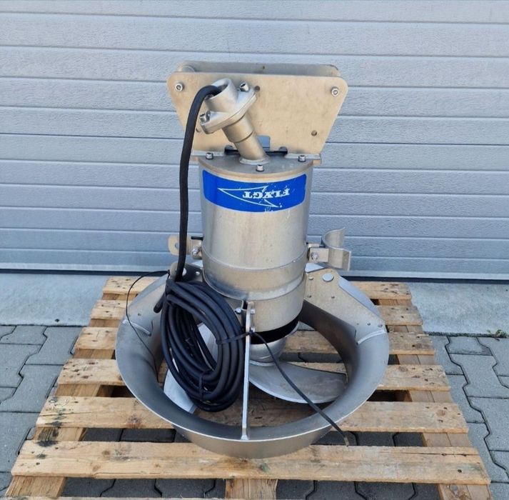 Pompă  Sumesibilă Mixer POMPE FLYGT TIP PP ULTRA LOW HEADestecare /Bazine.Flygt 4680 Trifazic Nou 25 KW