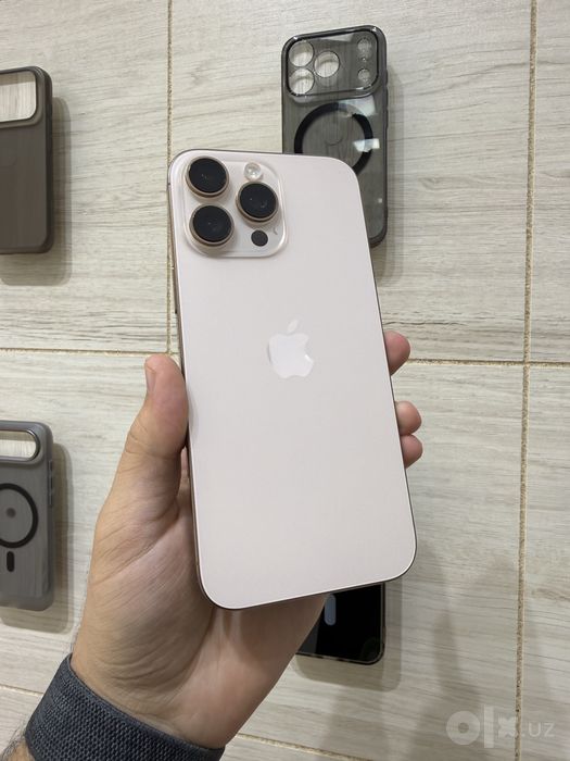 Iphone 16 pro max 899$