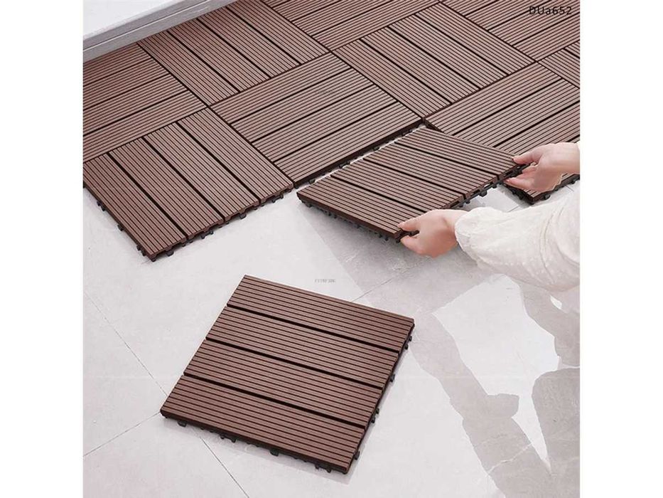 Pardoseală tip decking–ideală pentru curte, balcon și terasă. Modulara