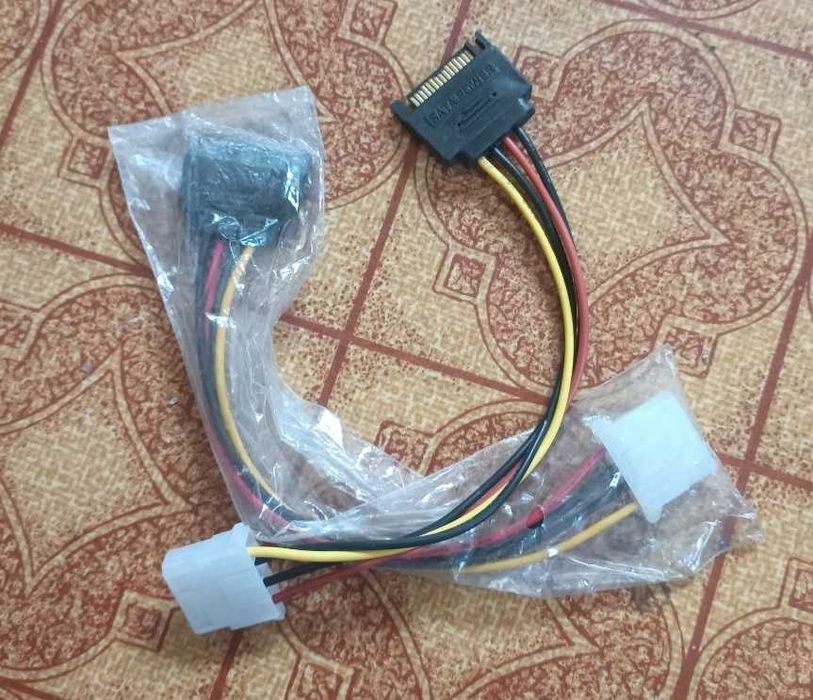 Кабель питания Cablexpert SATA - Molex CC-SATA-PS-M