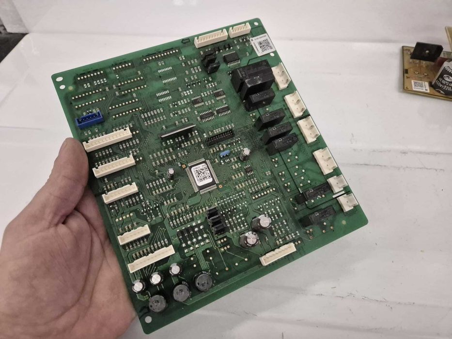 Placa electronica frigider Side by Side Samsung RS67N821059 /R23