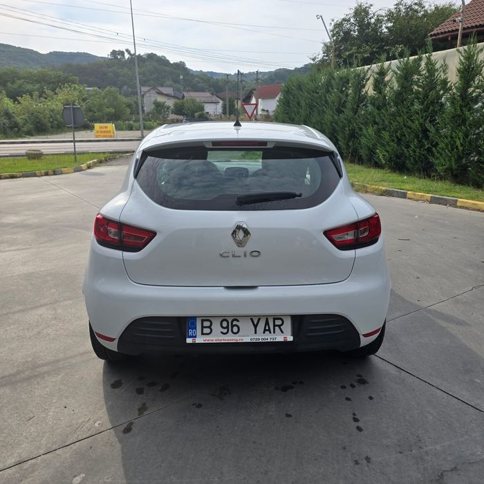 Masini libere pentru chirie