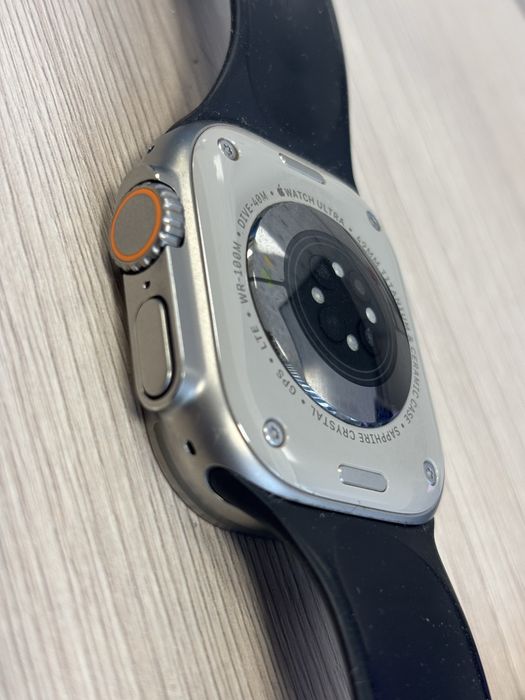 Apple Watch Ultra 1