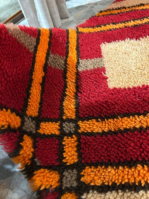 Шарен губер за продажба