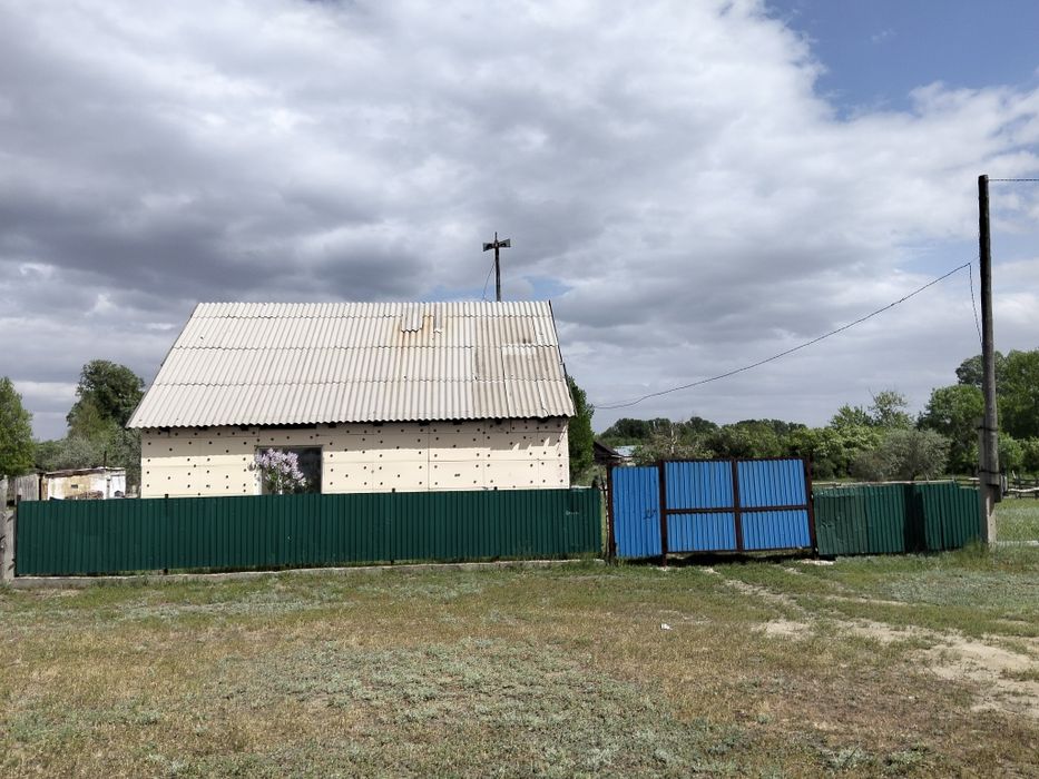 Тез арада үй сатылады