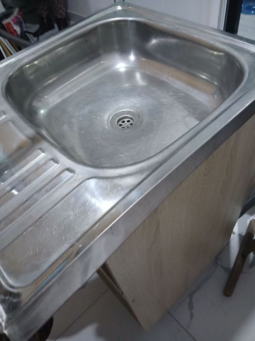 Oshxona uchun rakovina sotiladi!  Rakovinani o'zi sotiladi!