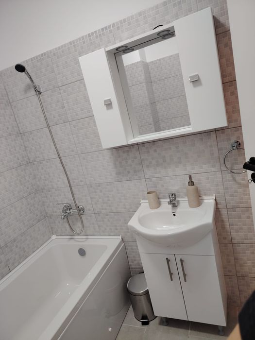 Închiriez garsonieră Chiajna