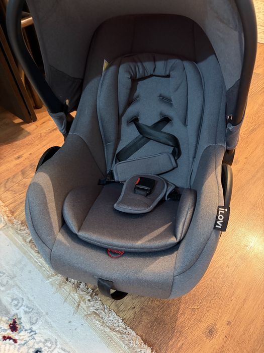 Продам автокресло