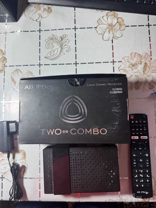 AB IPBox TWO Combo (1x DVB-S2X + 1x DVB-T2/T/C)