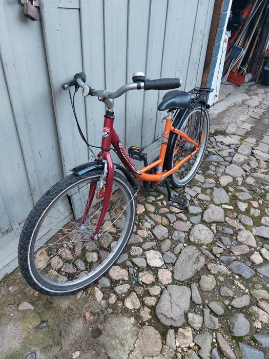 Vând bicicleta de copii