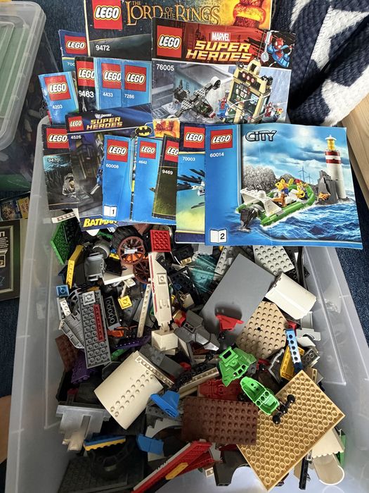 LEGO lot mare piese + instrucțiuni originale LOTR, Batman, Marvel, City – diverse seturi