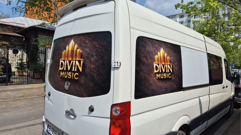 Litere volumetrice Bannere Colantari Autocolant Stikere Casete luminoa