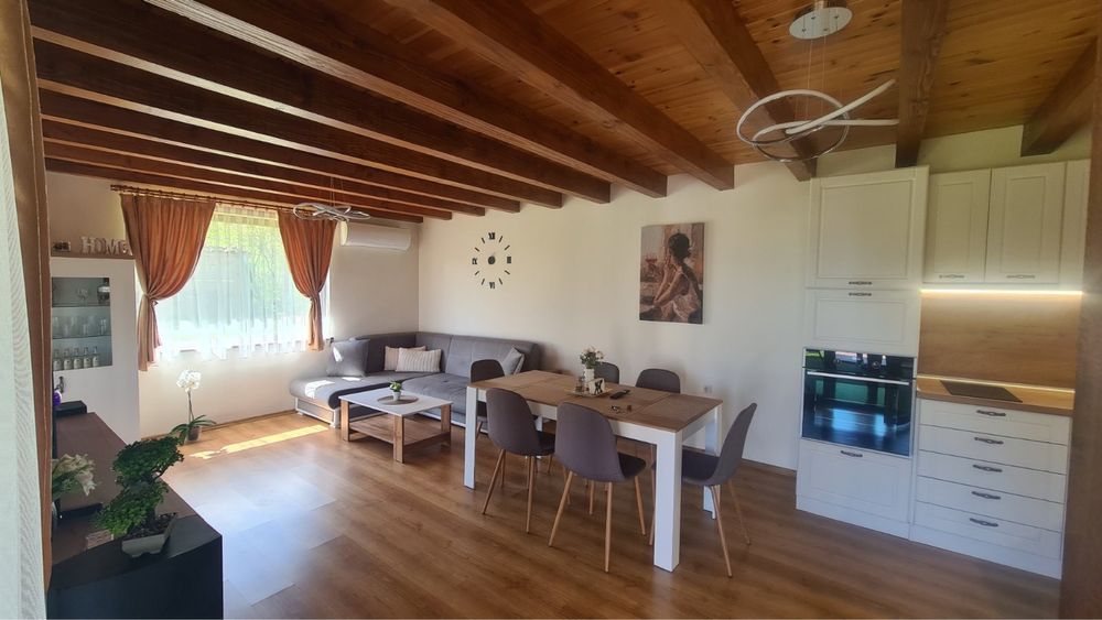 Продава се Къща в Николаево - 704 кв.м за 179 €/кв.м - Снимка #7