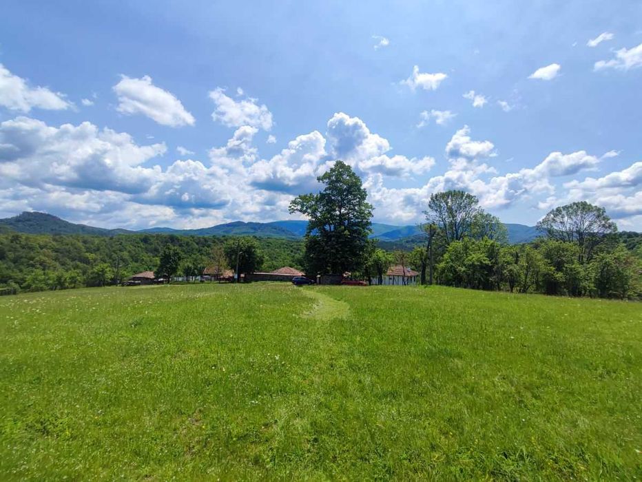 Продава се Парцел в Велико Търново, Център - 7000 кв.м за 10 €/кв.м - Снимка #1