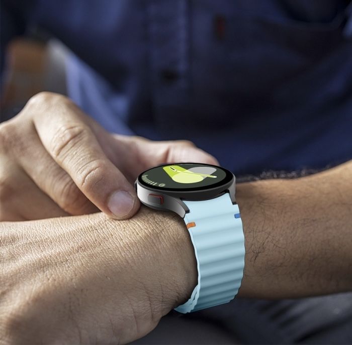 НОВ!!! Samsung Galaxy Watch FE, 40mm, Silver, Bluetooth