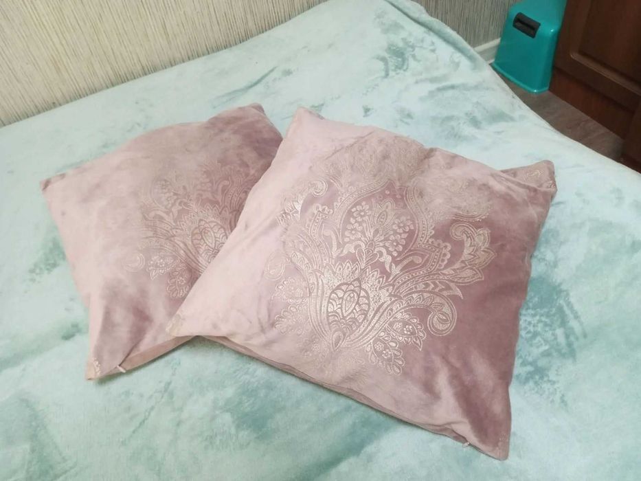 Декоративные подушки, 2 шт