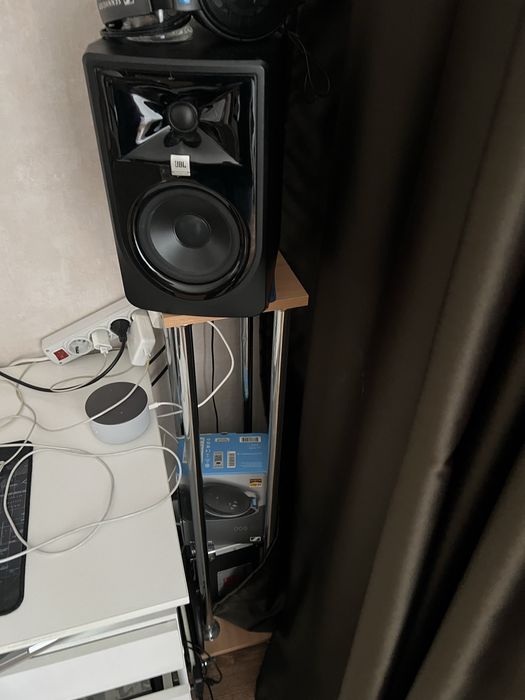 Студийные мониторы jbl 305 mk ii