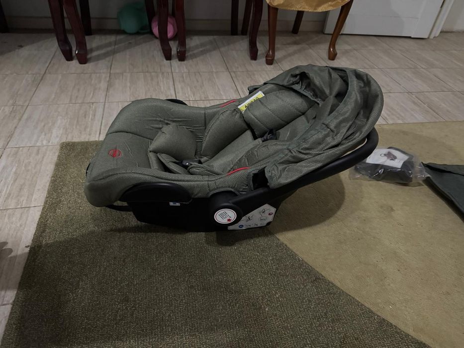 каляска 3в1 новый