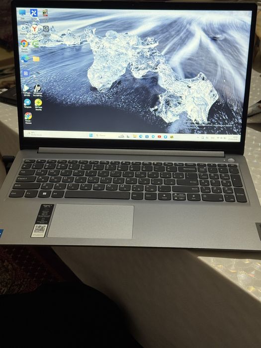 Ноутбук Lenovo Intel Core i5-1235U