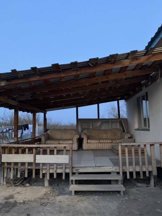 Угловой дом Алатау