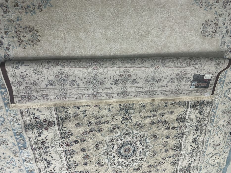 Ковер 2х3 Белого цвета