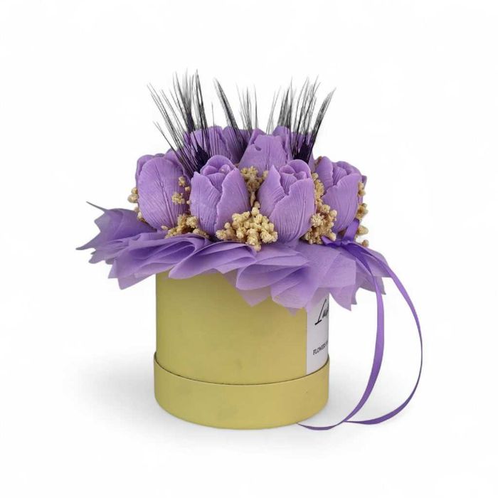 Луксозен букет със соеви свещи „Виолетова елегантност“