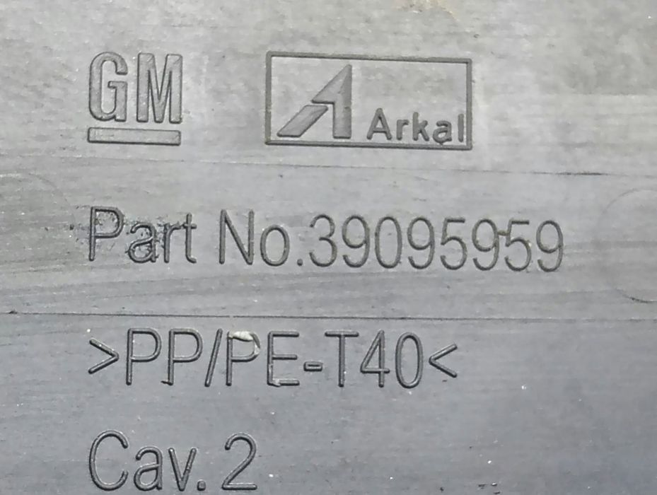 Grila stergatoare parbriz 39095959 Opel Insignia B (2017 - 2020)