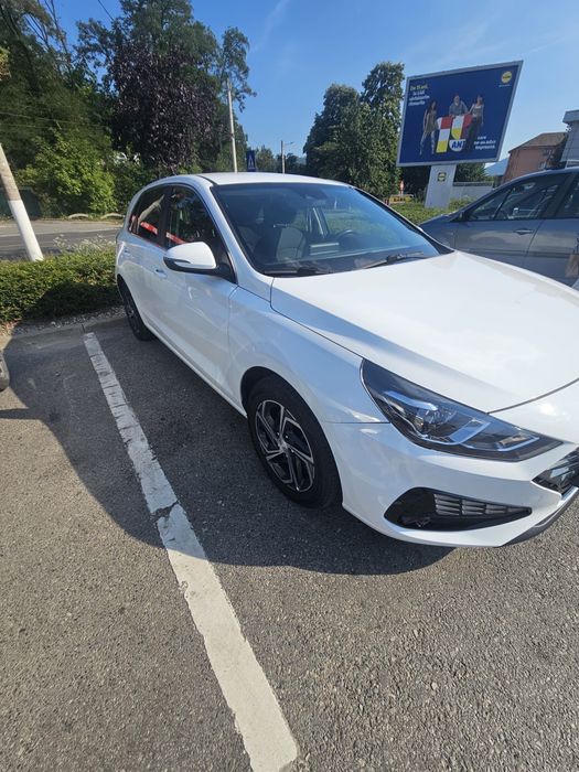 HYUNDAI i30 0 — imagine 3