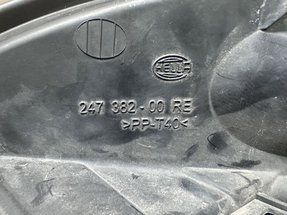 Фарове Mercedes Sprinter W908 2005/2010Година преди фейс !!