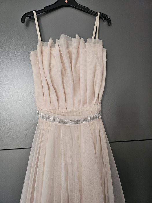 Дамски рокли без забележка