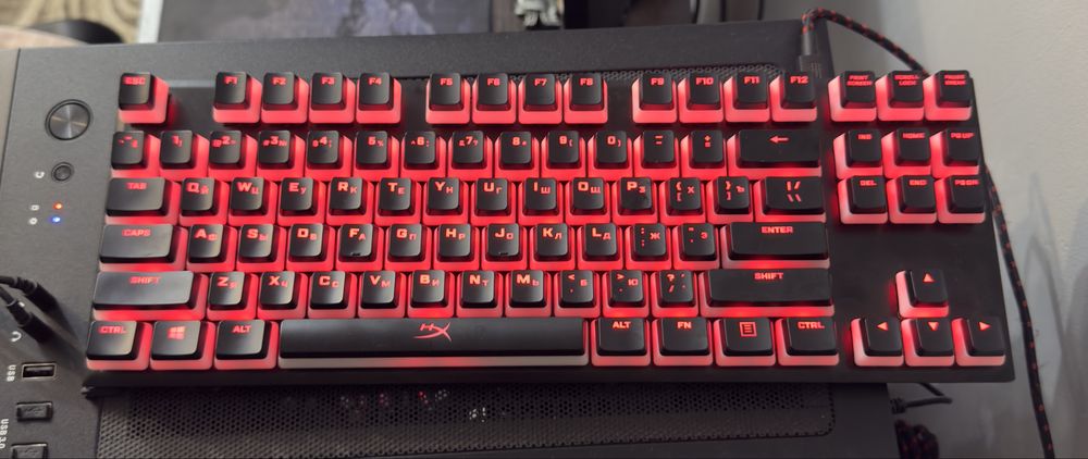 Клавиатура hyperx alloy fps pro