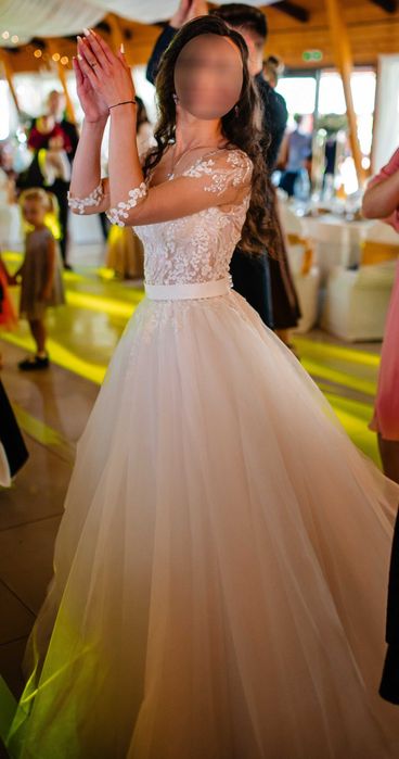 Vand rochie de mireasa