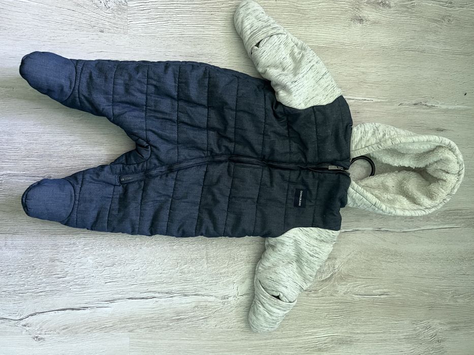 Бебешки космонавти/ескимоси Calvin Klein , Reserved , VRS