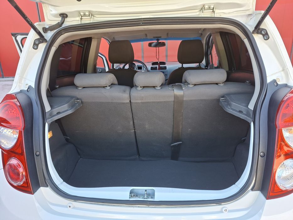 Спарк 2поз.сотилади